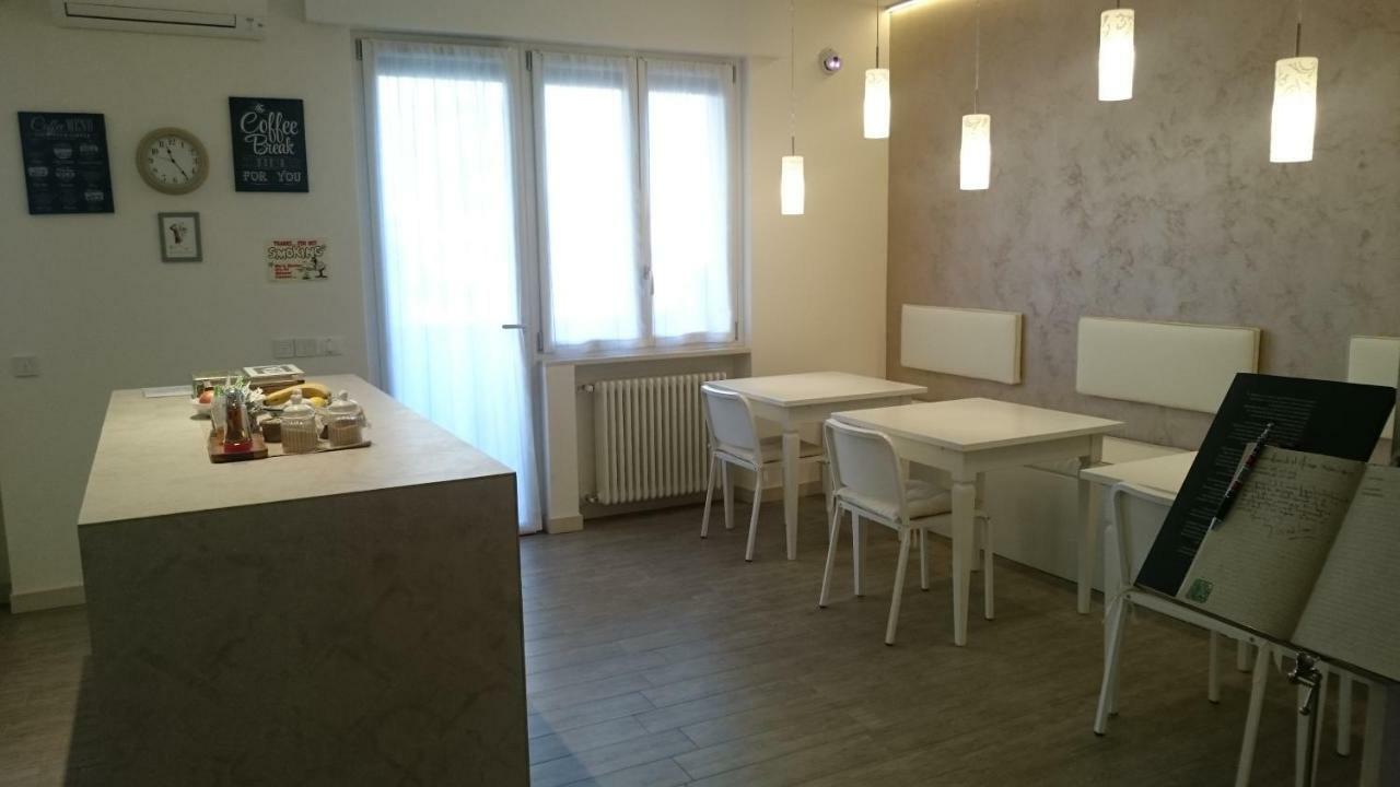 Bed And Breakfast Di Mara E Stefano Verona Exterior foto